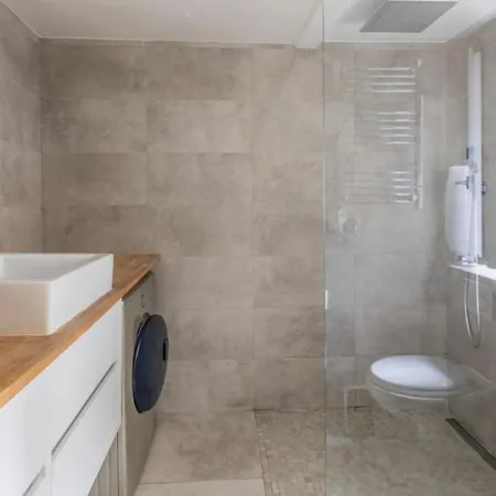 Beautifully Renovated 17th 巴黎